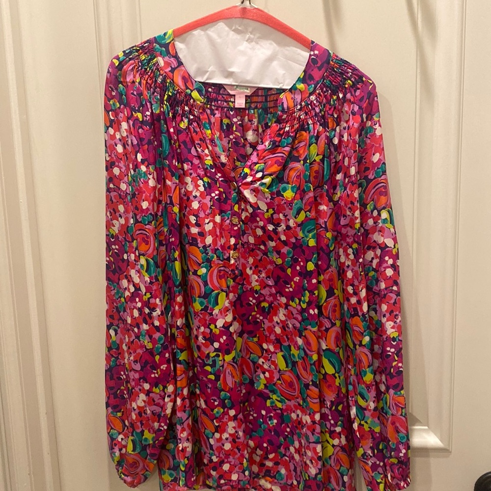 Lilly top